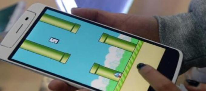 《Flappy Bird》将于2025年重返iOS和Android！